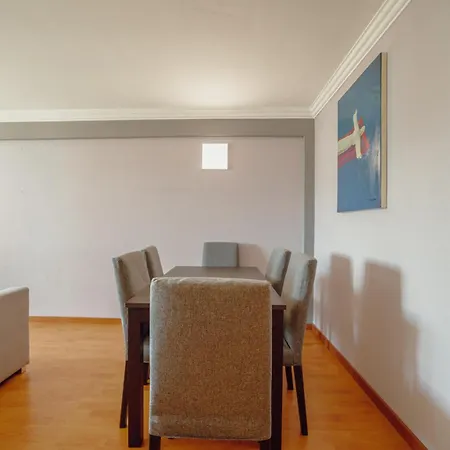 Sea Side By Vacationy Apartman *