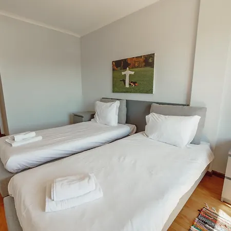 Sea Side By Vacationy Apartman *